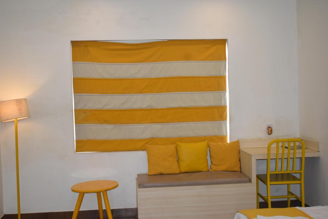 The Yellow Hotels By Festin Puri Exterior foto