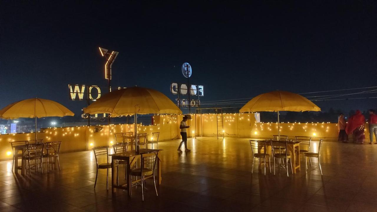 The Yellow Hotels By Festin Puri Exterior foto